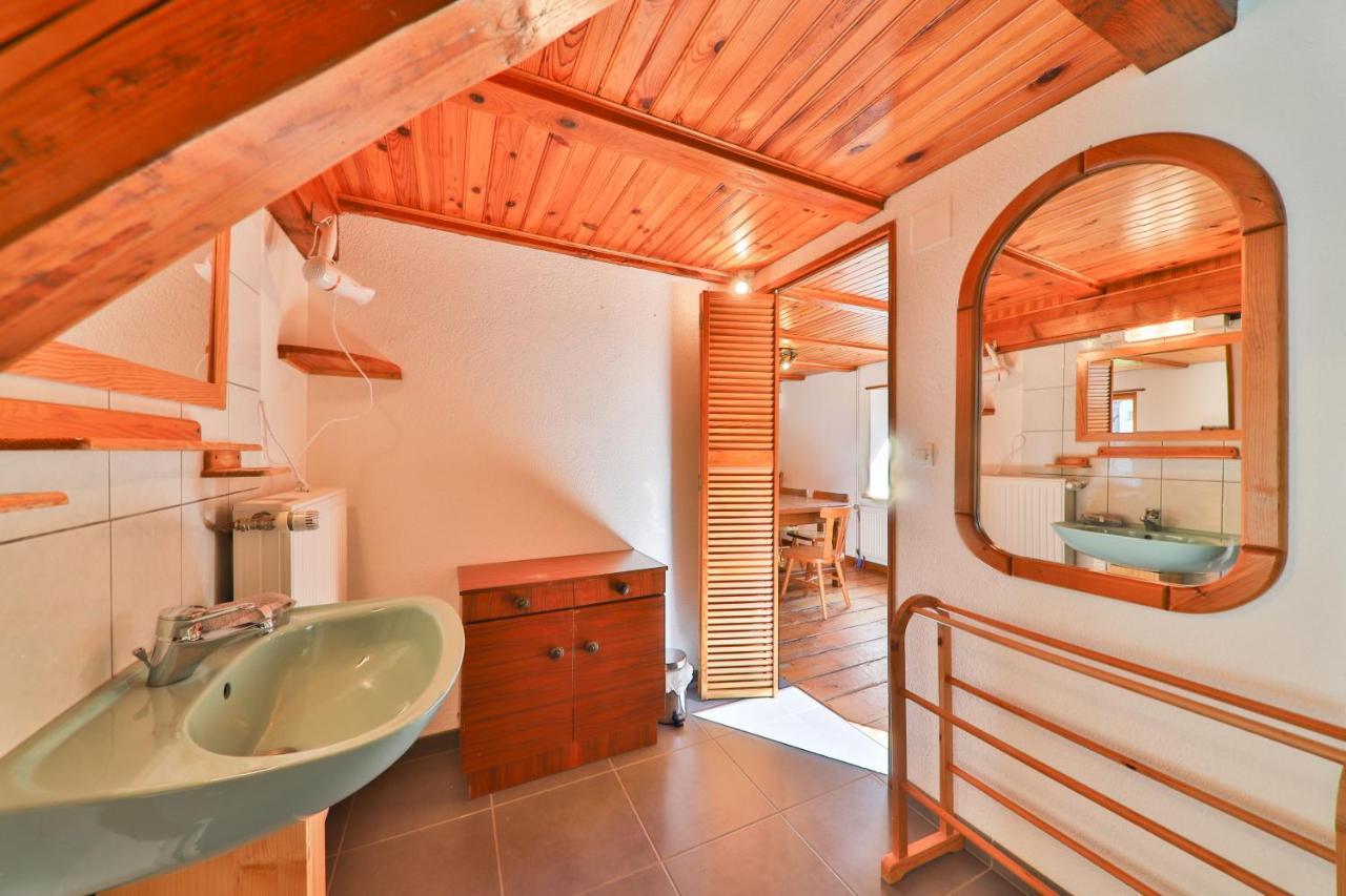 Spacieux et confortables gîtes à proximité randonnées, lacs, ski nature Sondernach Exterior foto