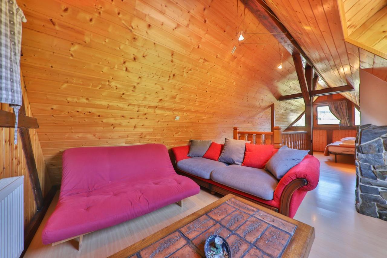Spacieux et confortables gîtes à proximité randonnées, lacs, ski nature Sondernach Exterior foto