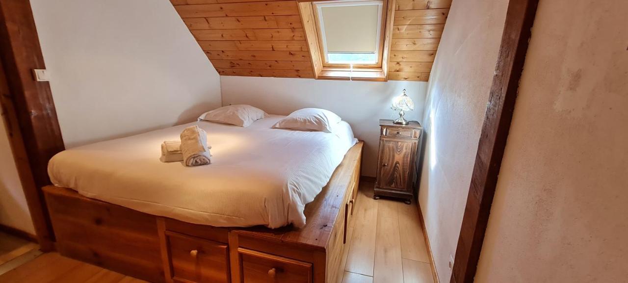 Spacieux et confortables gîtes à proximité randonnées, lacs, ski nature Sondernach Exterior foto