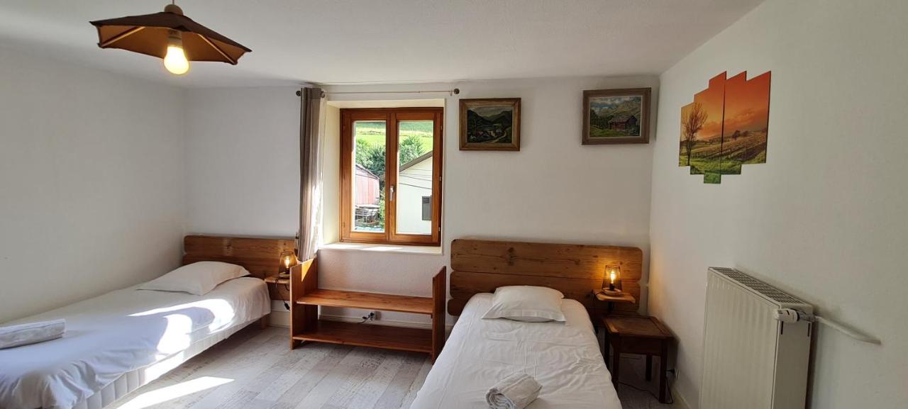 Spacieux et confortables gîtes à proximité randonnées, lacs, ski nature Sondernach Exterior foto